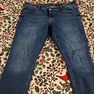 Old Navy Women's Straight Leg Jeans in Blue